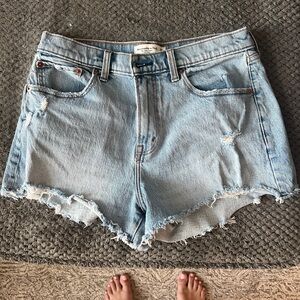 Abercrombie & fitch the mom shorts mid rise curve love size 30